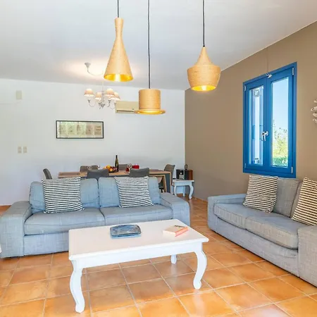 Irini With Heated Pool, By Hellocrete Villa Rethymno