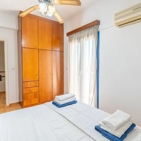 Irini With Heated Pool, By Hellocrete Villa *